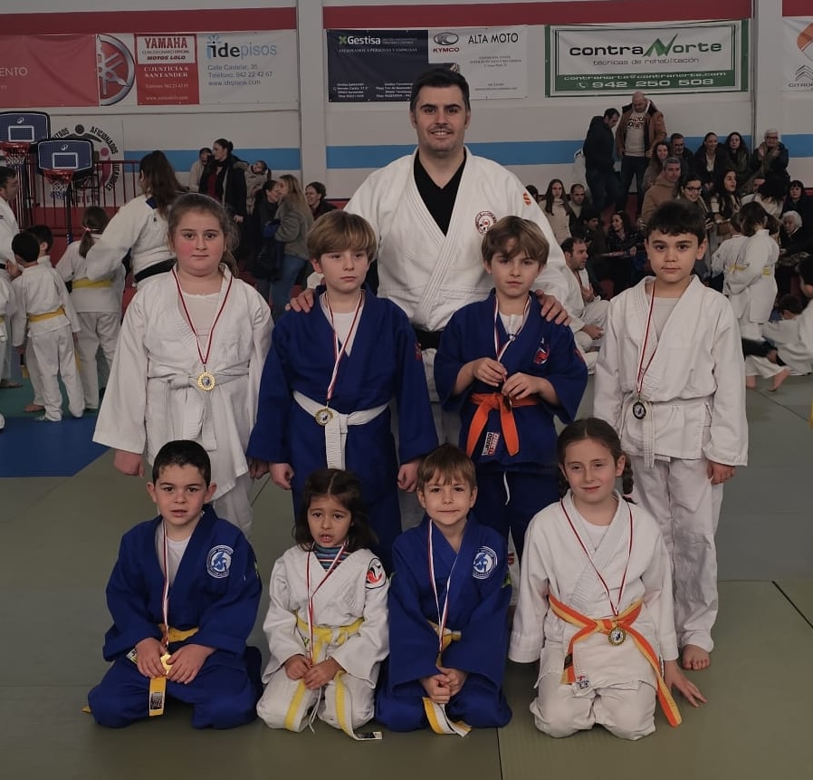 clase-de-prejudo-para-los-peques-del-judoclub-la-salle