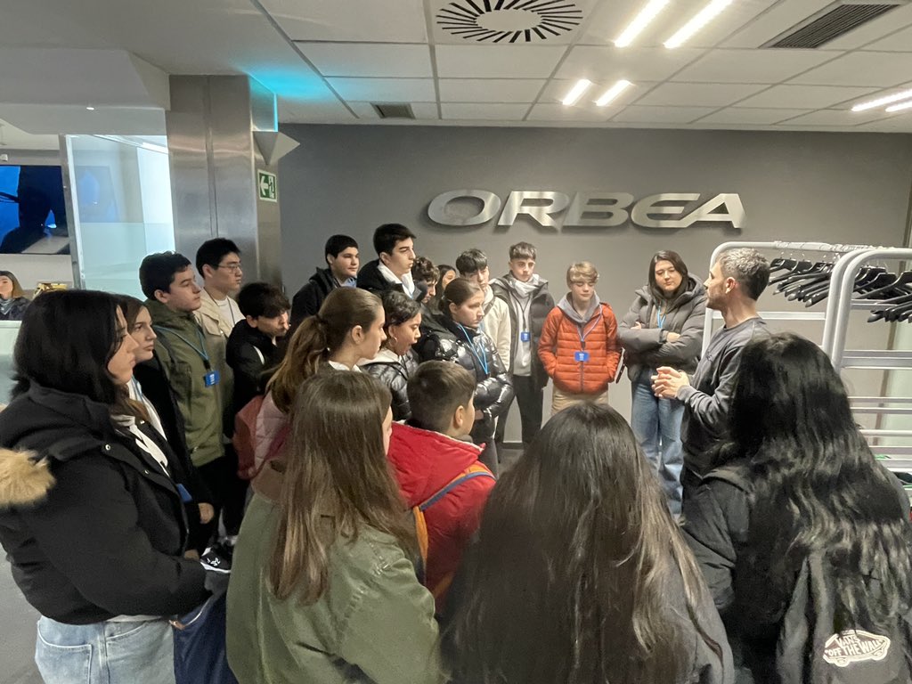 Clase de Geografía en Orbea