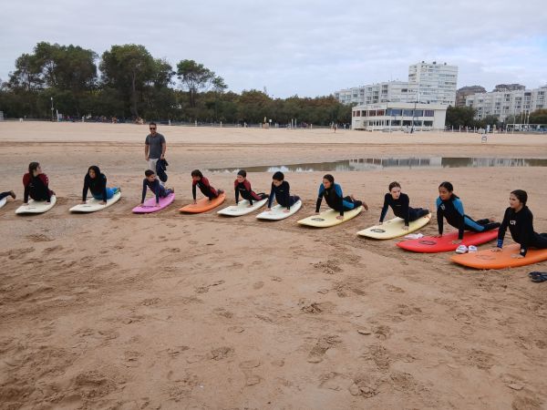 Coger olas Salle Joven 26